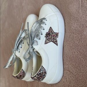 Fabkids White Sneakers with Silver and Glitter Accents